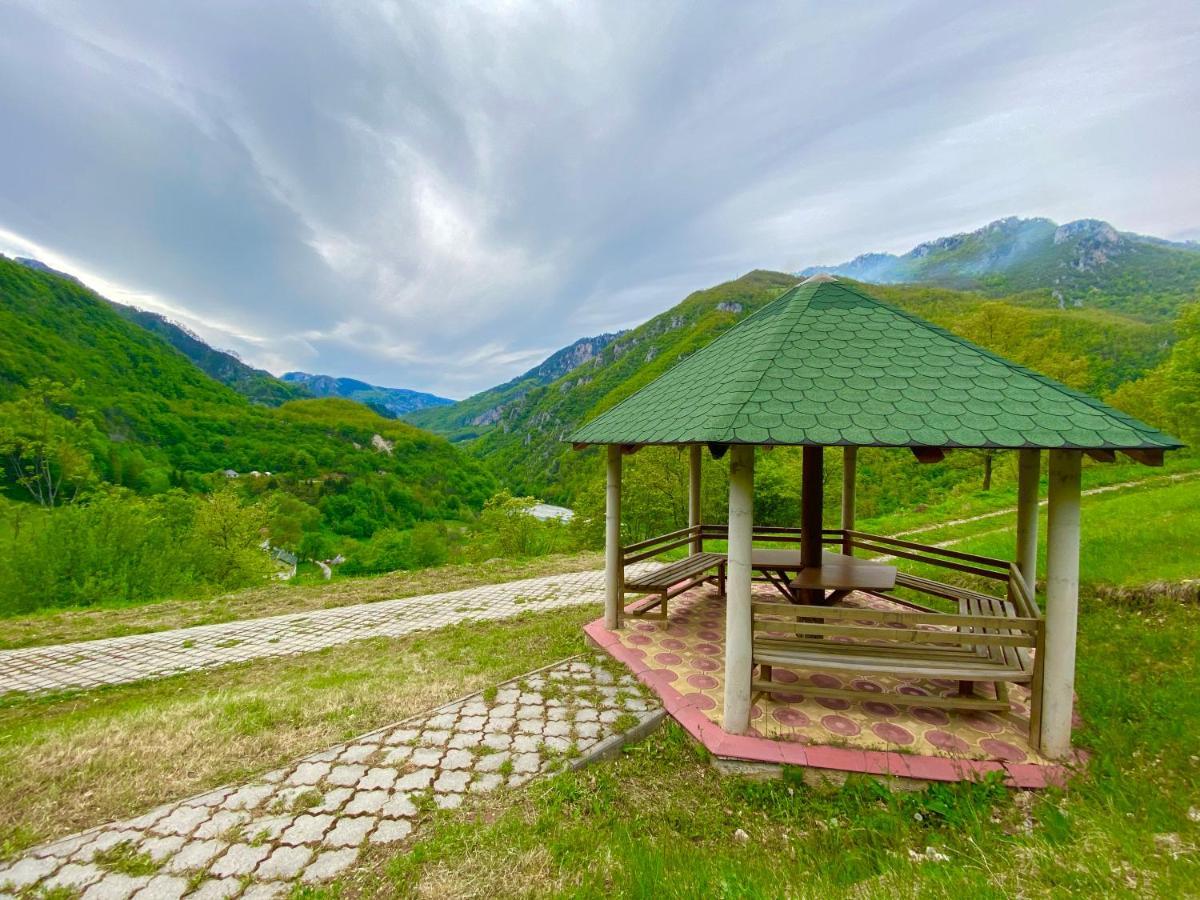 Kamp Kaludra Villa Мойковац Екстериор снимка
