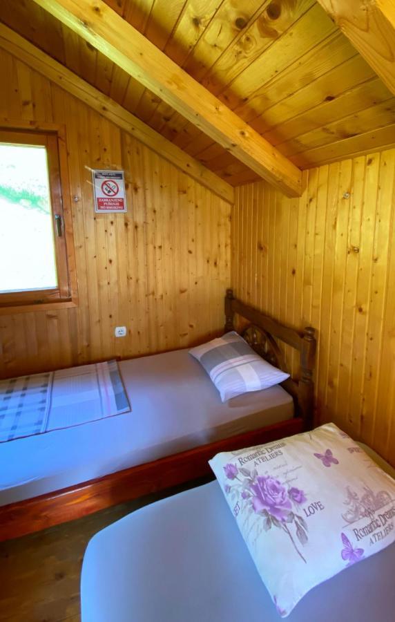 Kamp Kaludra Villa Мойковац Екстериор снимка