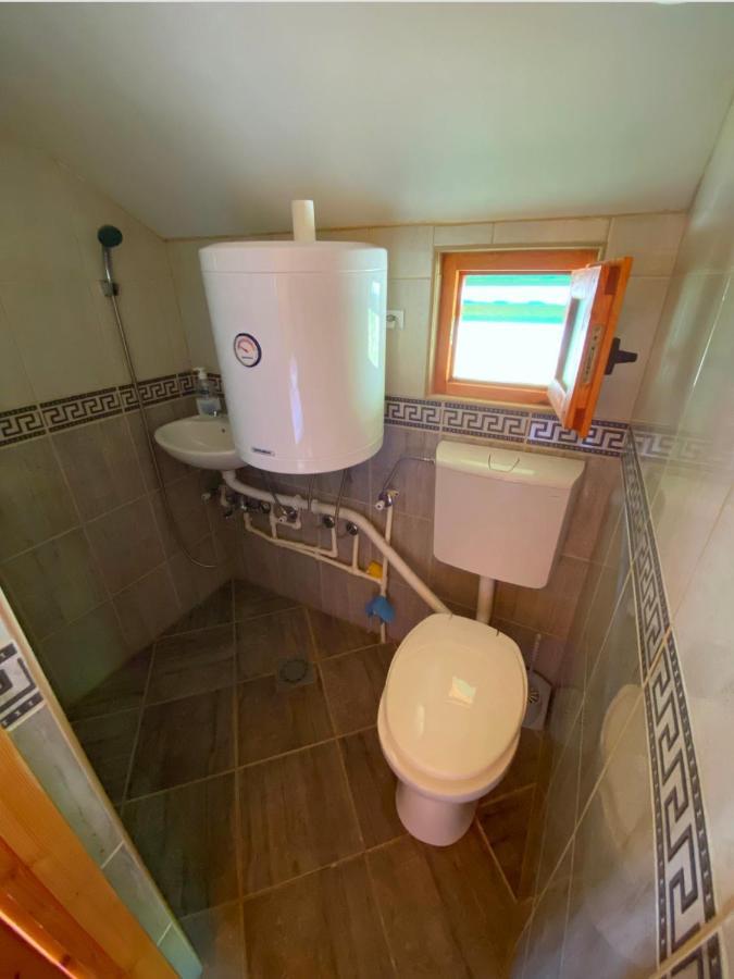 Kamp Kaludra Villa Мойковац Екстериор снимка