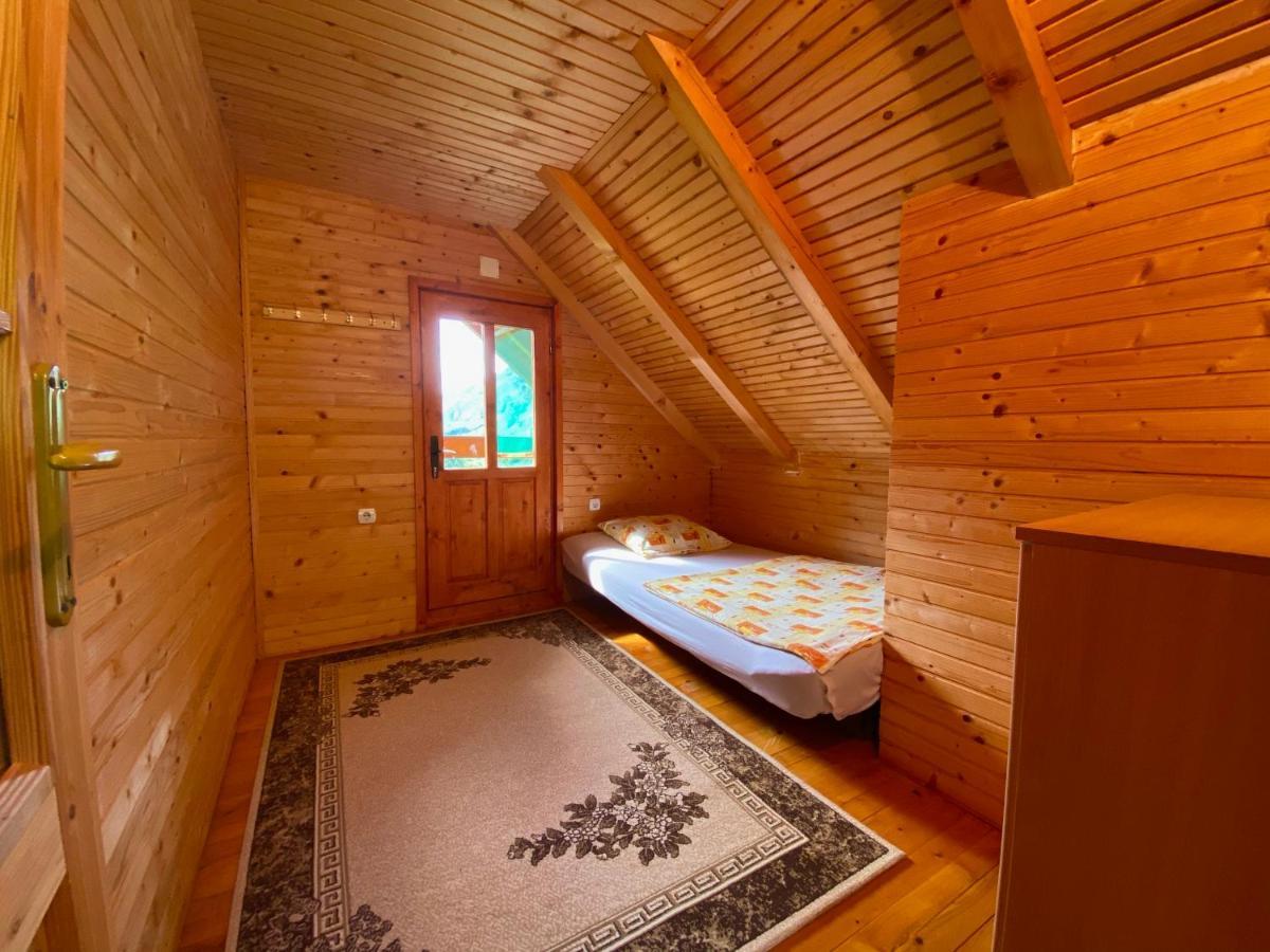 Kamp Kaludra Villa Мойковац Екстериор снимка