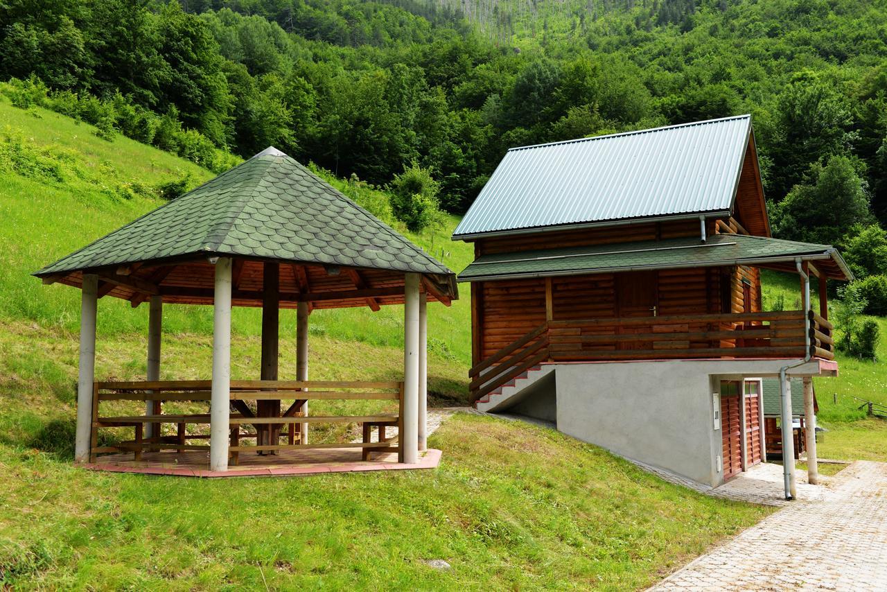 Kamp Kaludra Villa Мойковац Екстериор снимка